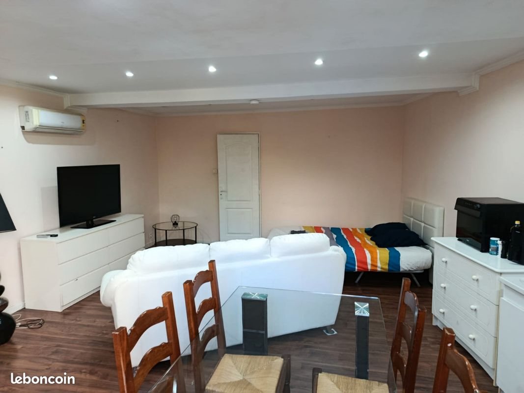 Appartement à louer, 45m², Béziers