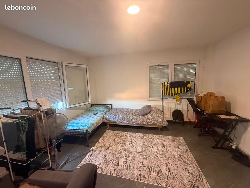 Appartement à louer, 28m², Vaulx-en-Velin