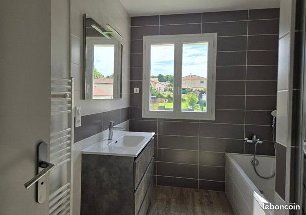 Maison à louer, 115m², Limoges