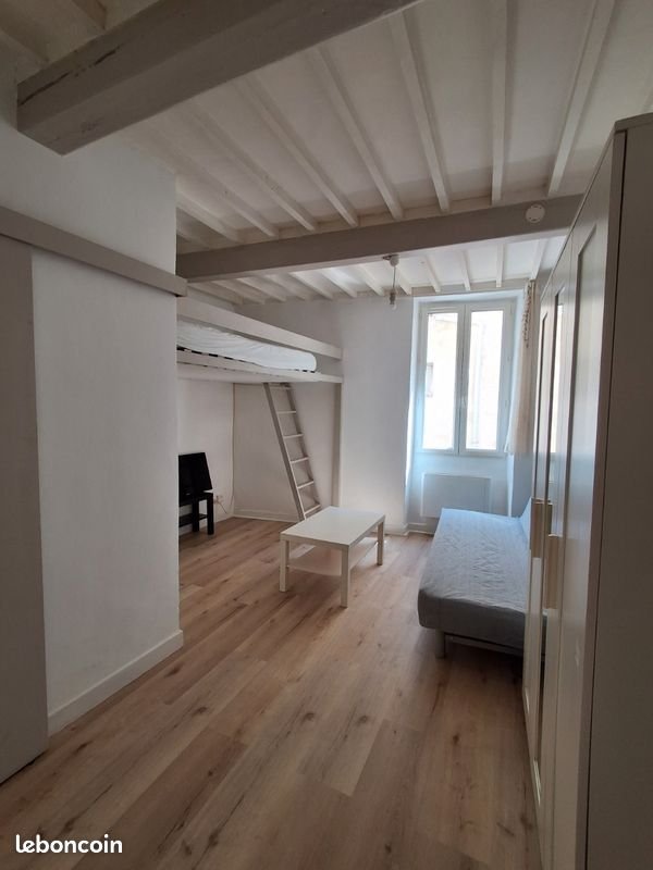 Appartement à louer, 25m², Orange