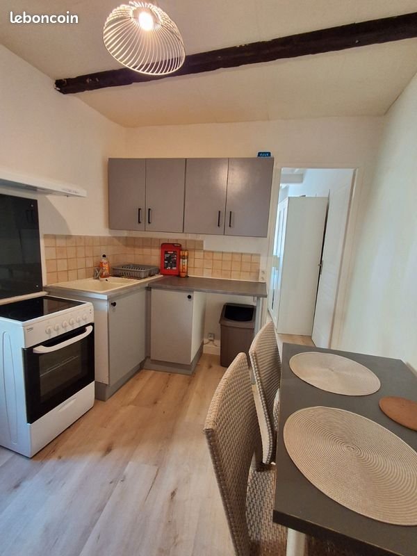 Appartement à louer, 25m², Orange