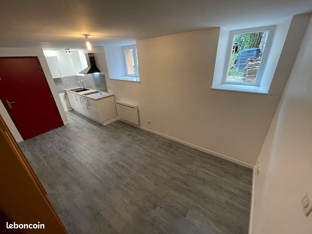 Appartement à louer, 54m², Vézelise