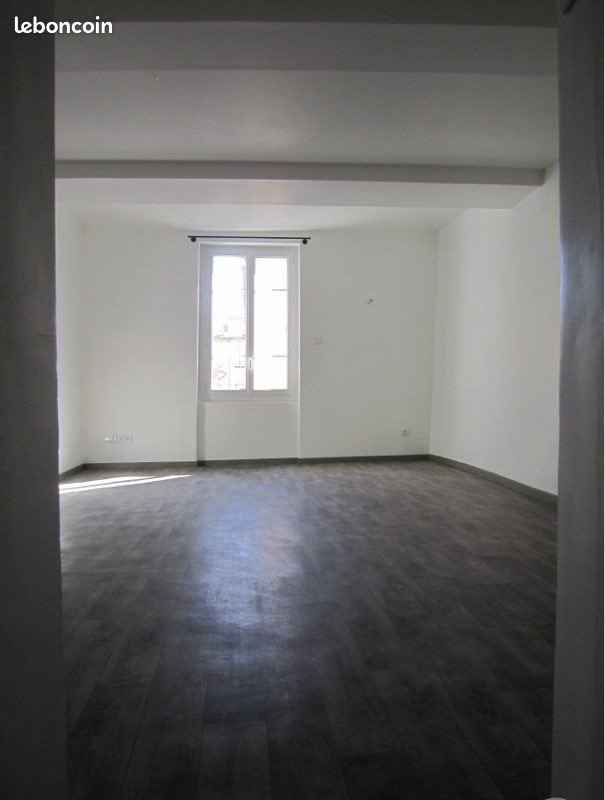 Appartement à louer, 50m², Orange