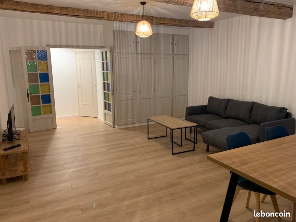 Appartement à louer, 58m², L'Isle-sur-la-Sorgue