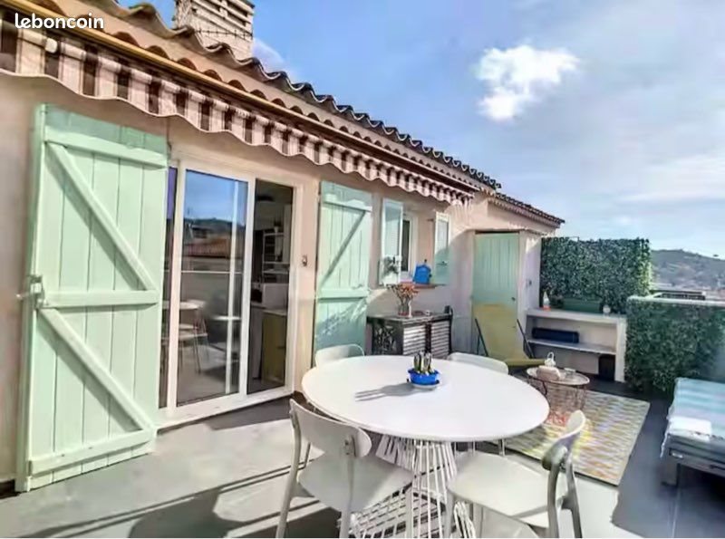 Appartement à louer, 35m², Vallauris