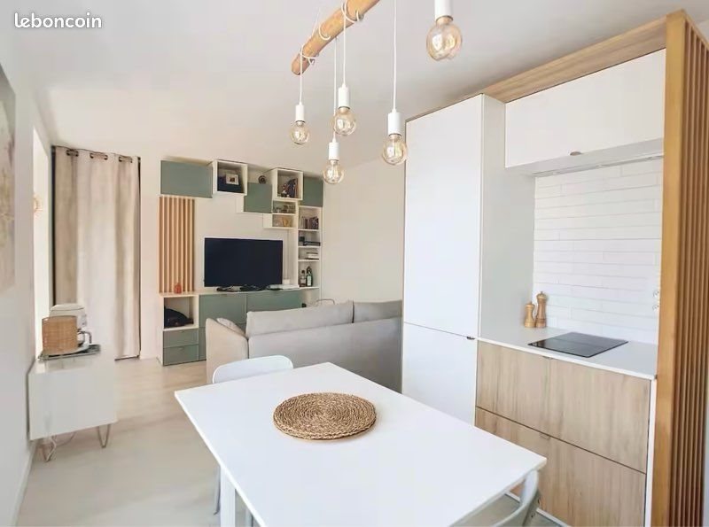 Appartement à louer, 35m², Vallauris