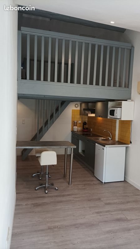 Appartement à louer, 27m², Pont-Saint-Esprit