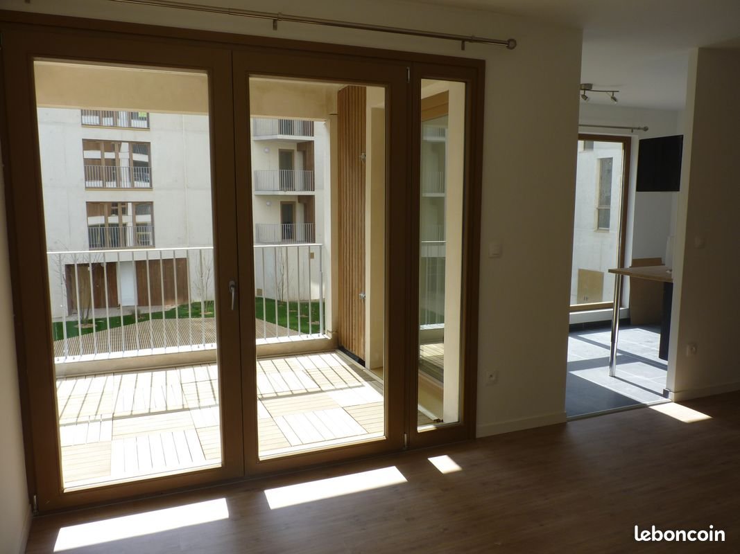 Appartement à louer, 69m², Lille