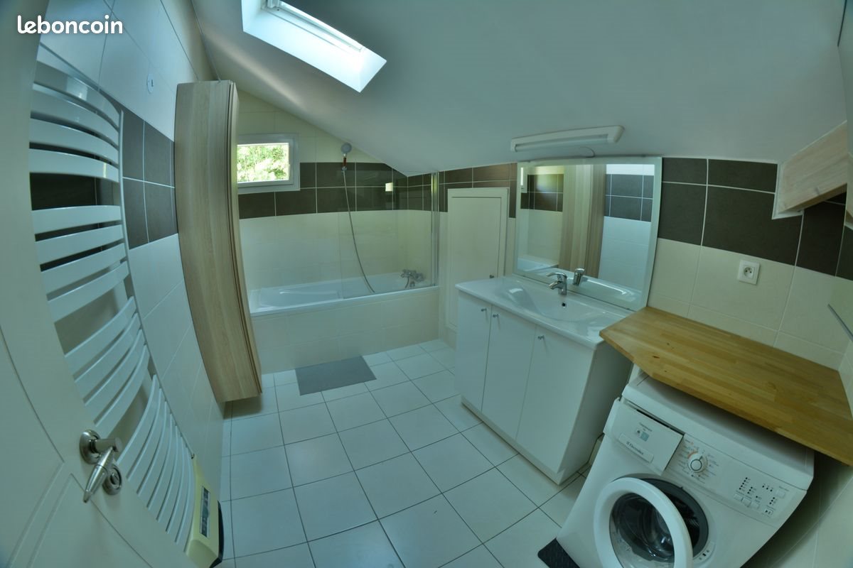 Appartement à louer, 45m², La Motte-d'Aveillans