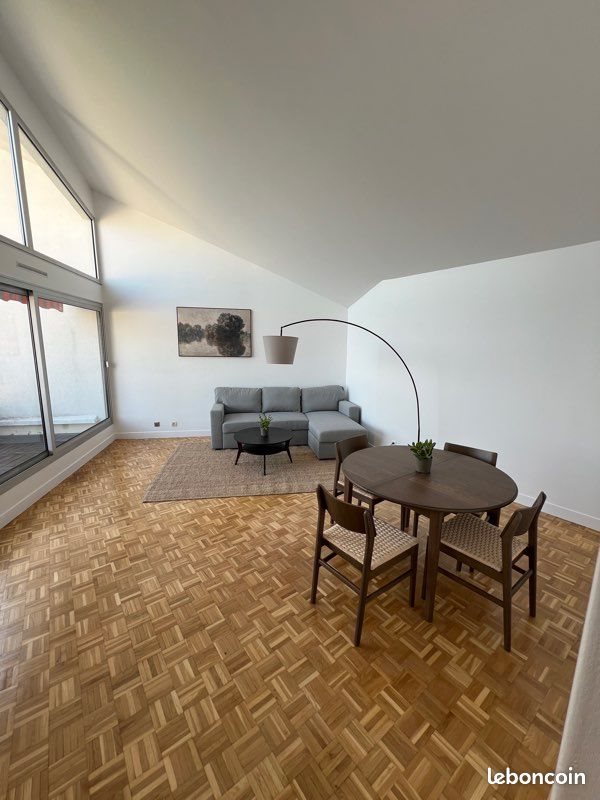 Appartement à louer, 58m², Cergy