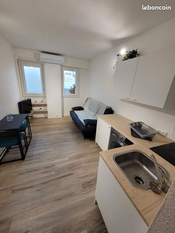 Appartement à louer, 16m², Marseille 8ème