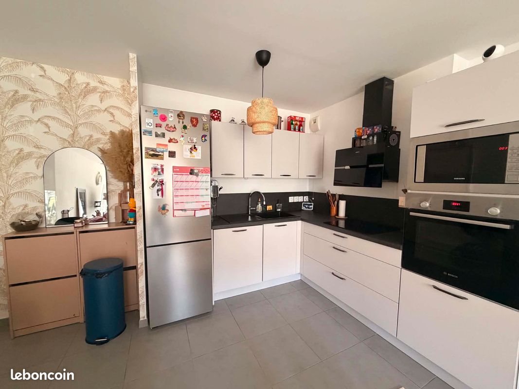 Appartement à vendre, 64m², Vitrolles