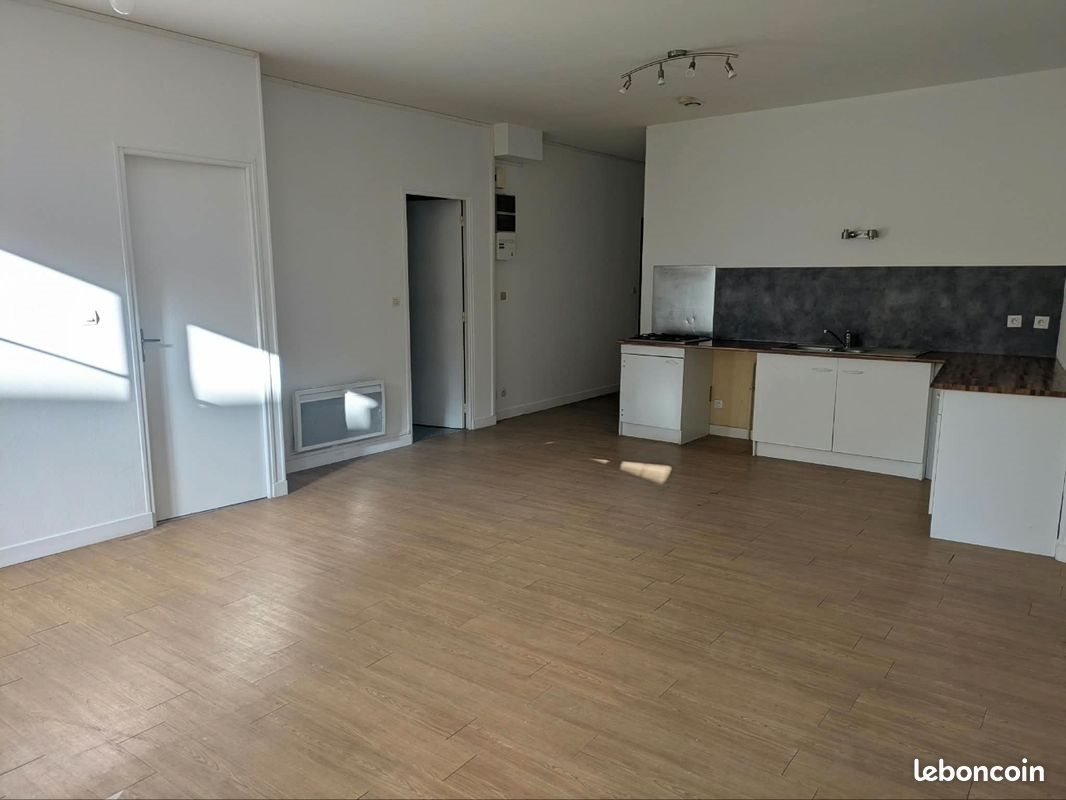 Appartement à louer, 55m², Confolens