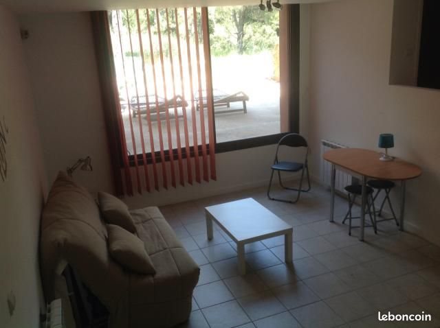 Appartement à louer, 27m², Saint-Marc-Jaumegarde