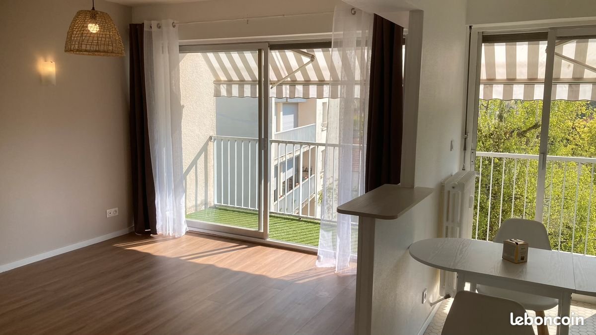 Appartement à louer, 47m², Auxerre