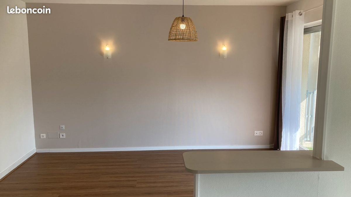 Appartement à louer, 47m², Auxerre