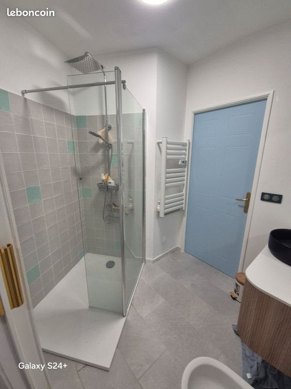 Appartement à louer, 42m², Menton