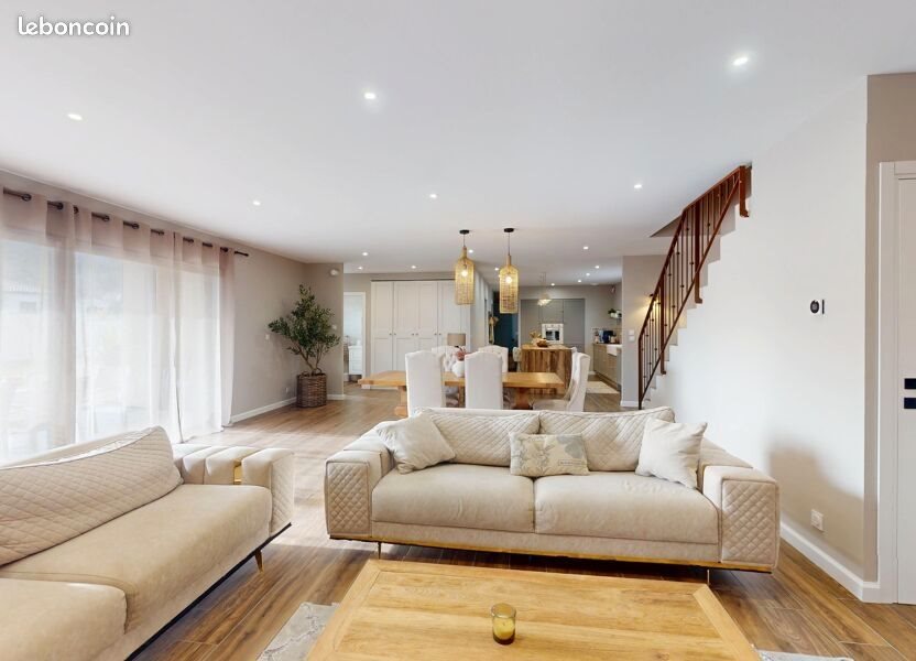Maison à vendre, 160m², Baix