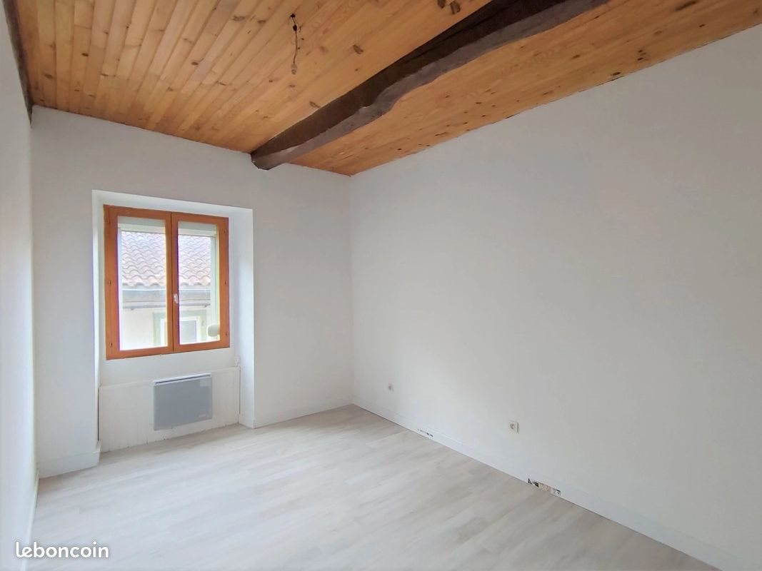 Appartement à louer, 55m², Réalmont