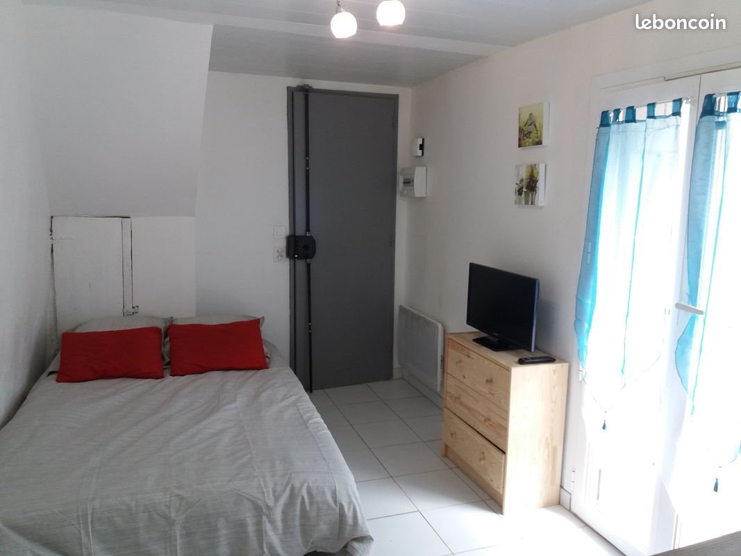 Appartement à louer, 17m², Trets