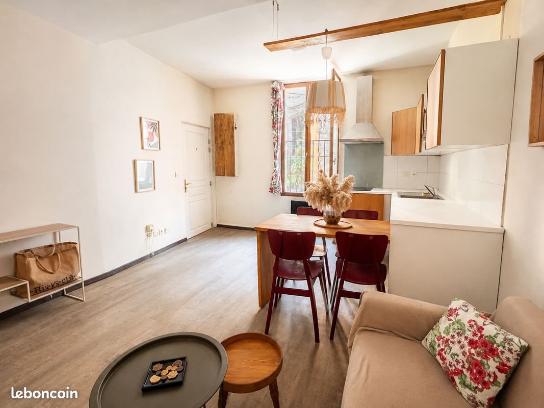 Appartement à louer, 34m², Pézenas