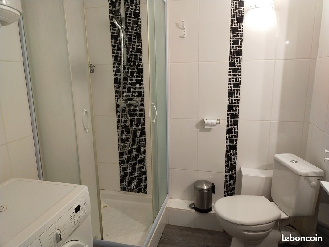 Appartement à louer, 40m², Aubenas