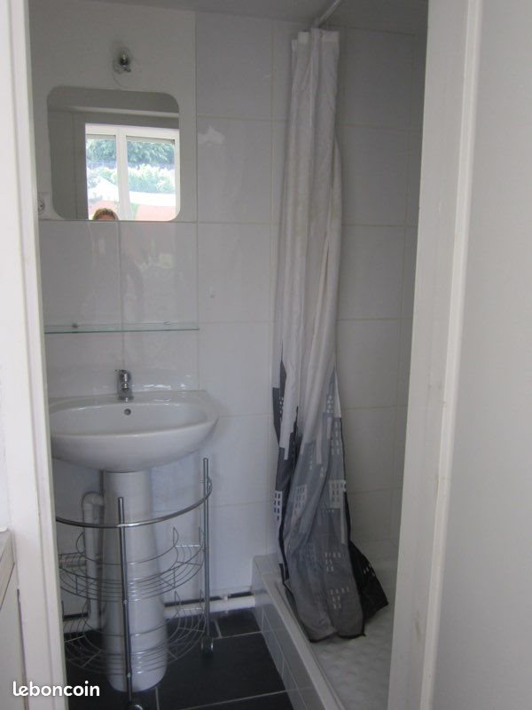 Appartement à louer, 23m², Saint-Etienne