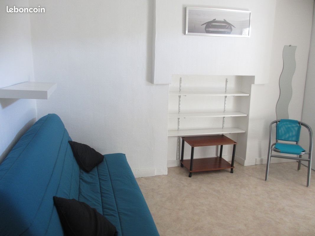 Appartement à louer, 15m², Aurillac