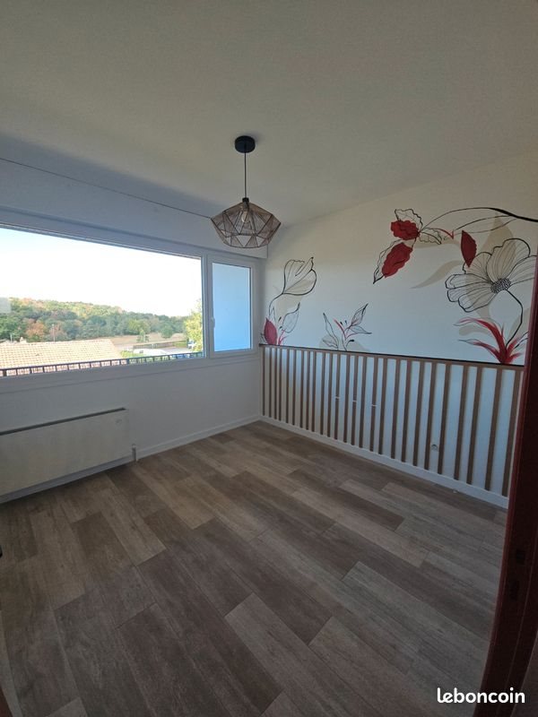 Appartement à louer, 45m², La Clayette