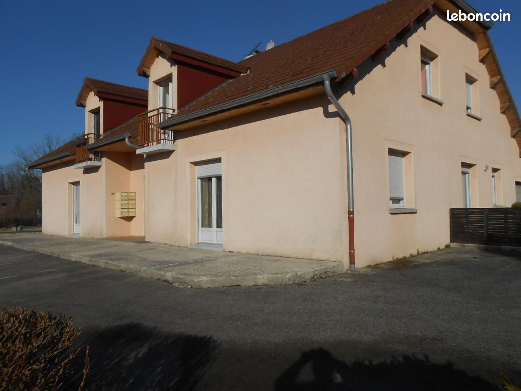 Appartement à louer, 37m², Montrond