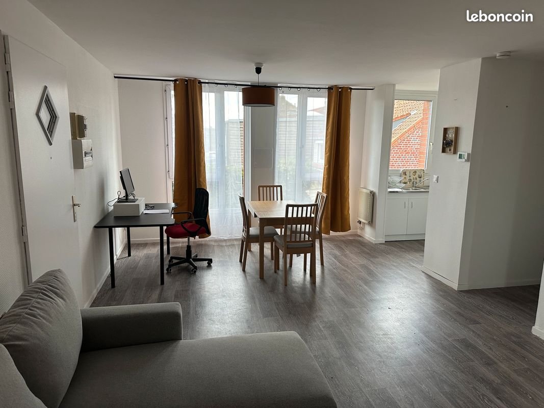 Appartement à louer, 52m², Loos
