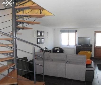 Maison à louer, 92m², Chazelles-sur-Lyon