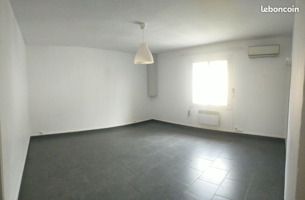 Appartement à louer, 42m², Remoulins