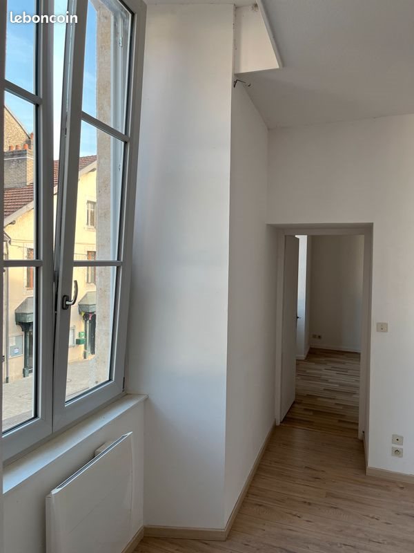 Appartement à louer, 56m², Ornans