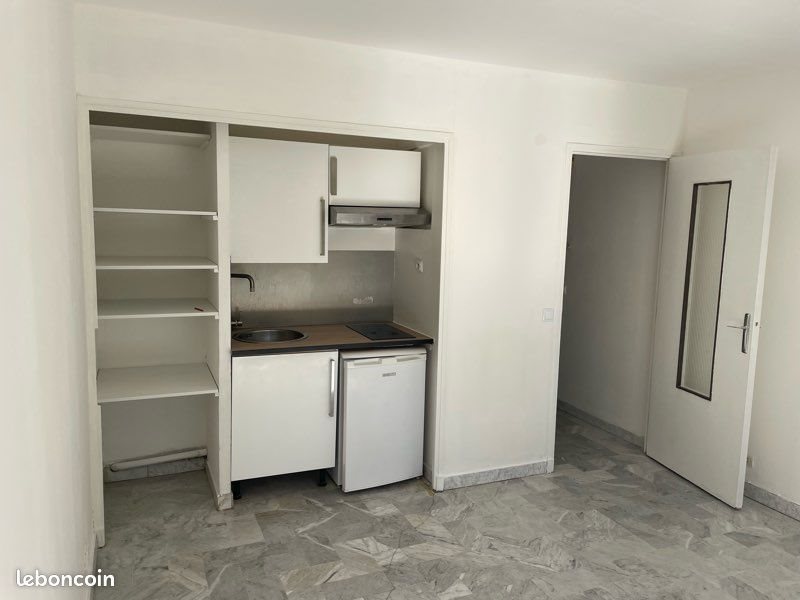 Appartement à louer, 22m², Marseille 9ème