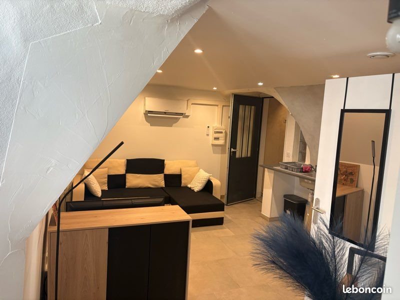 Appartement à louer, 23m², Rians