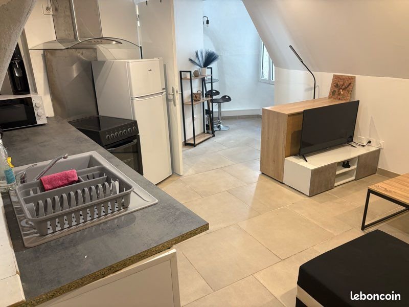 Appartement à louer, 23m², Rians