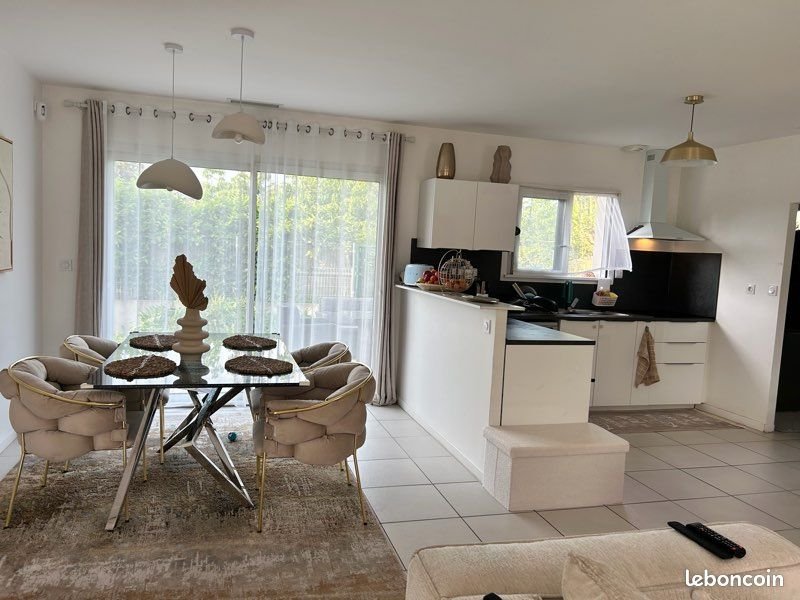 Maison à louer, 98m², Sainte-Eulalie