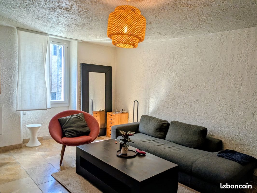 Appartement à louer, 45m², Vence