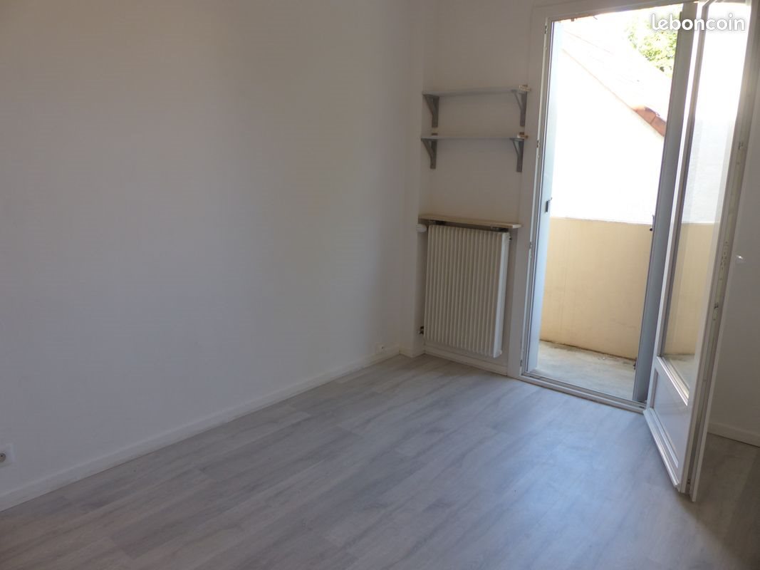 Appartement à louer, 44m², Givry