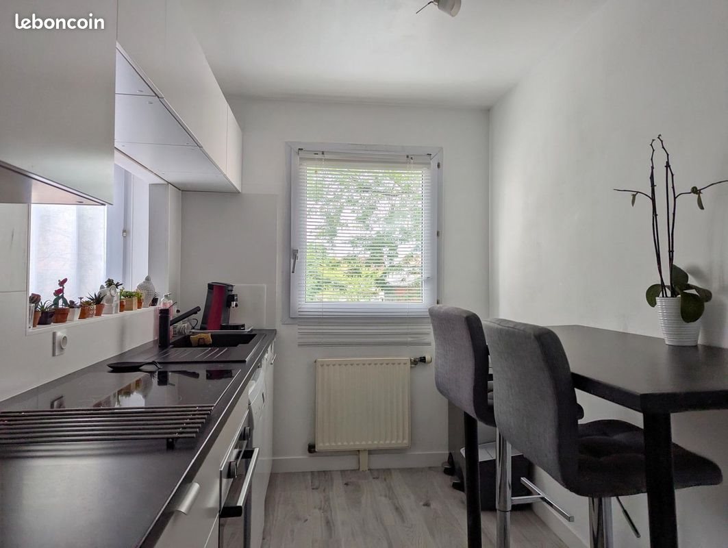 Appartement à louer, 51m², Elancourt