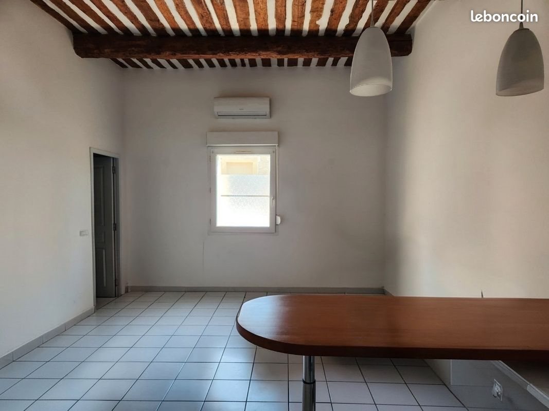 Appartement à louer, 46m², Courthézon