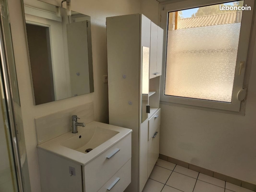 Appartement à louer, 46m², Courthézon