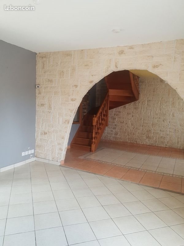 Maison à louer, 110m², Longueil-Sainte-Marie
