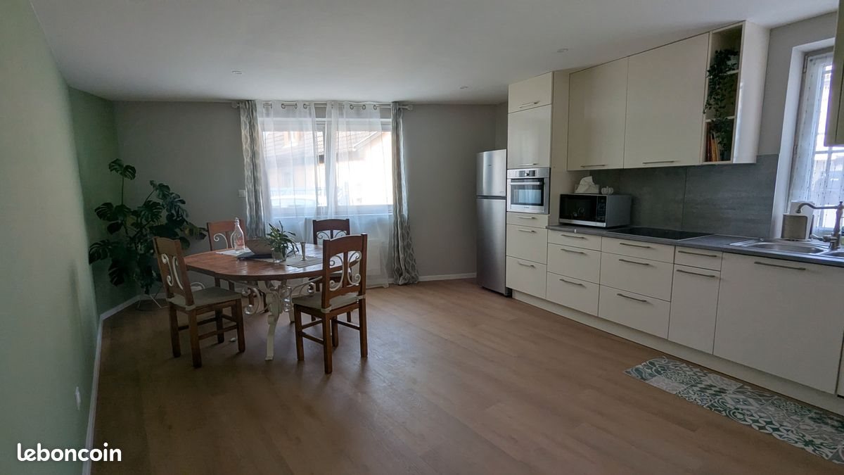 Appartement à louer, 73m², Bollwiller