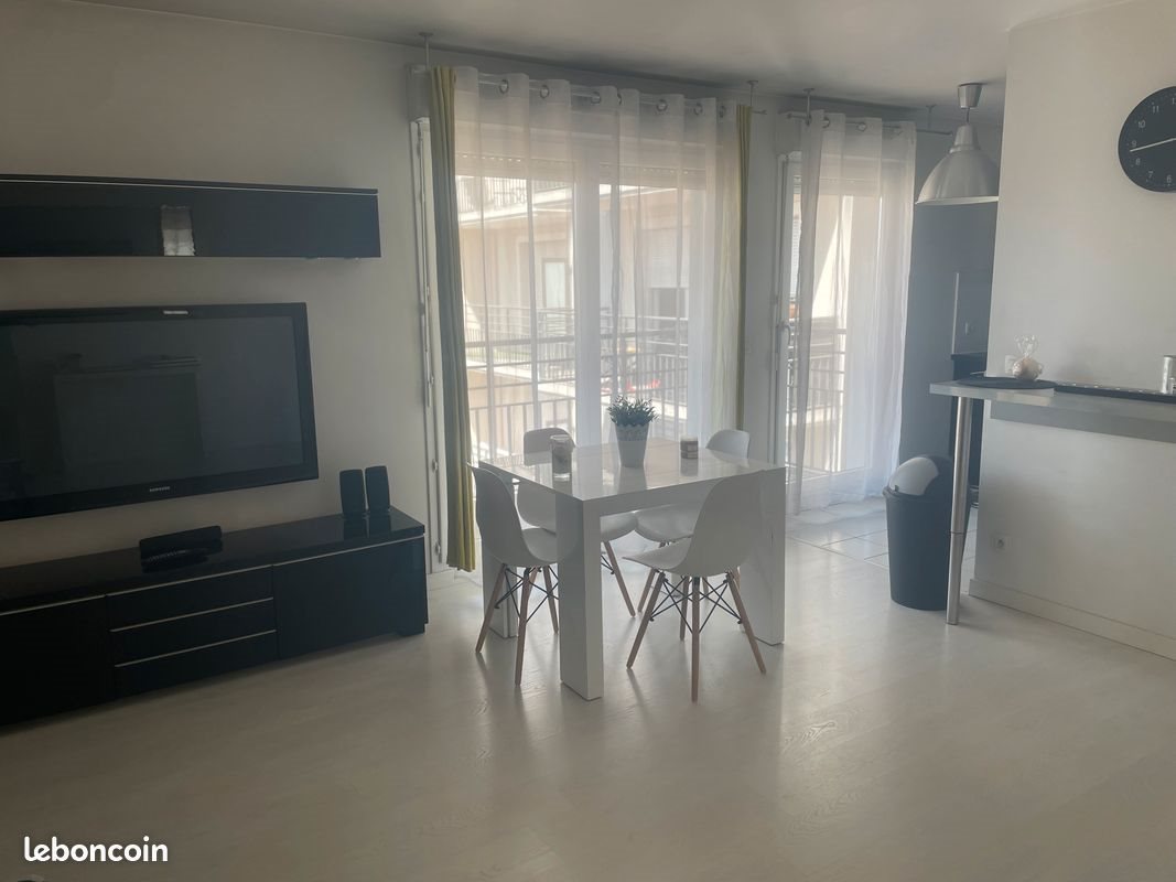 Appartement à louer, 45m², Drancy