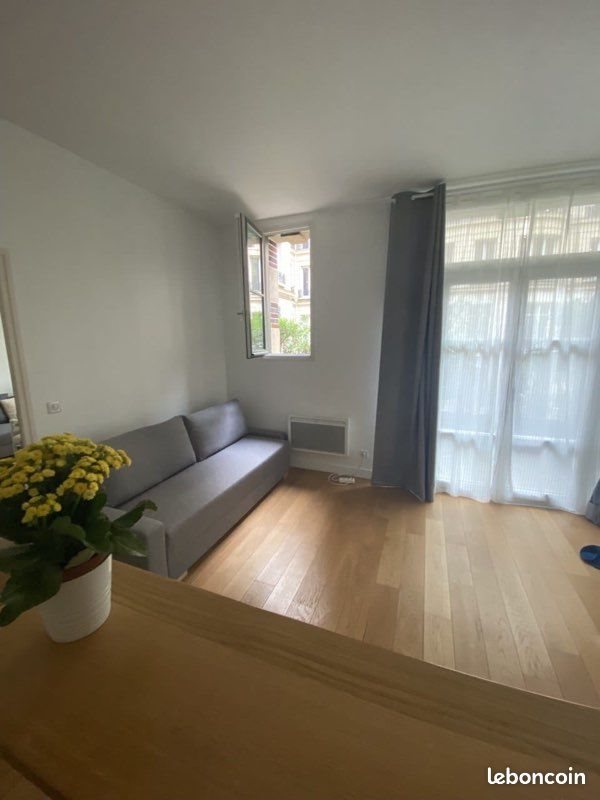 Appartement à louer, 40m², Paris 8ème