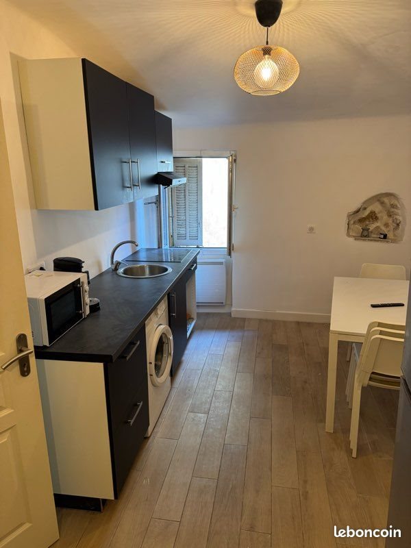 Appartement à louer, 30m², Grasse