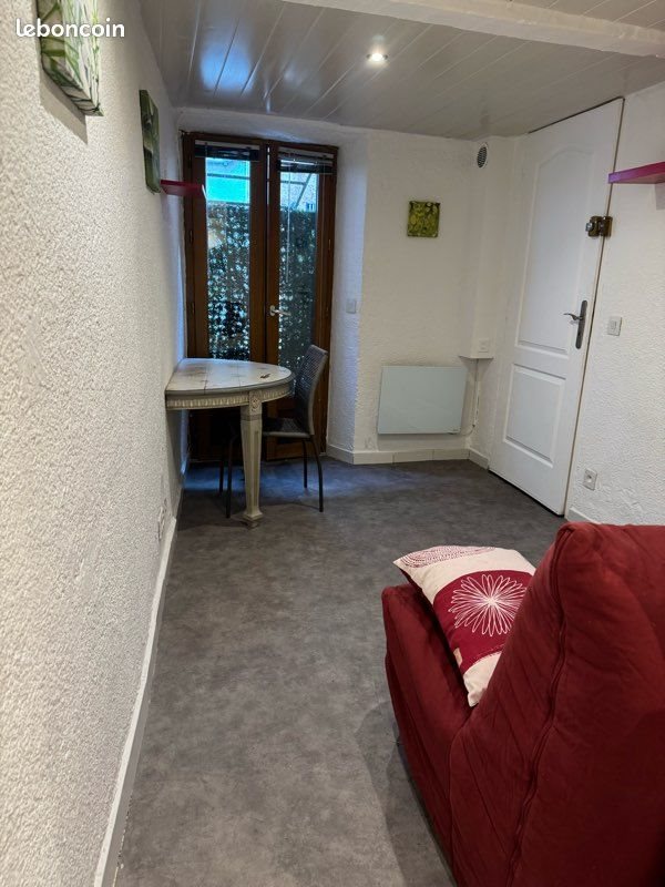 Appartement à louer, 16m², Vallauris