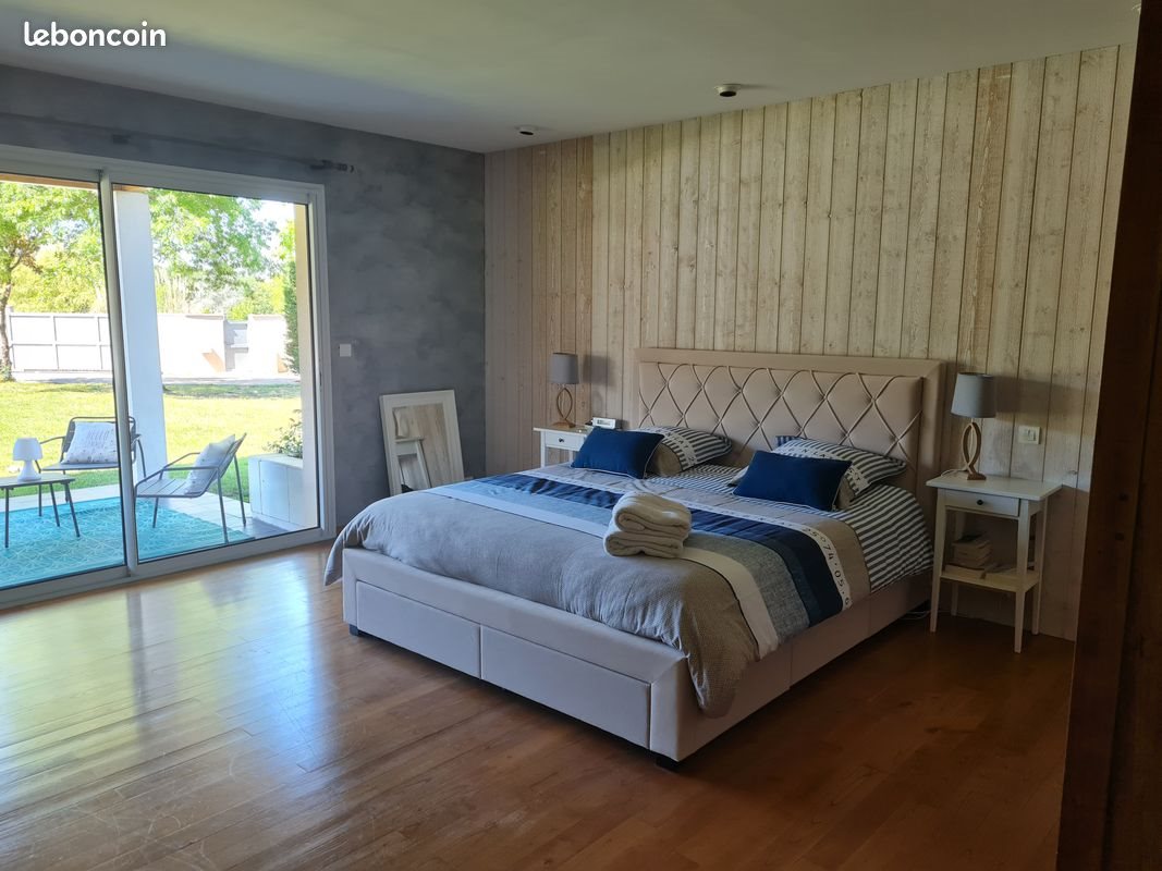 Maison à vendre, 260m², La Brède